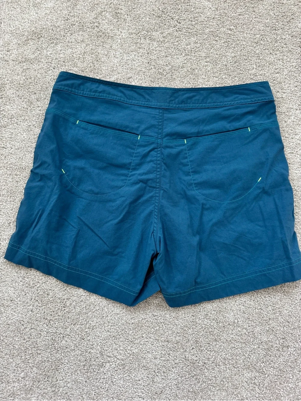 Women’s Title Nine Teal Outdoor Shorts with Pockets Size 10 Hiking Gardening